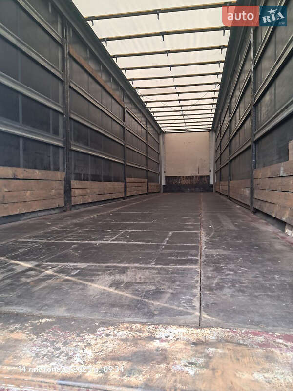 Тентований борт (штора) - напівпричіп Wielton NS-3 2012 в Києві