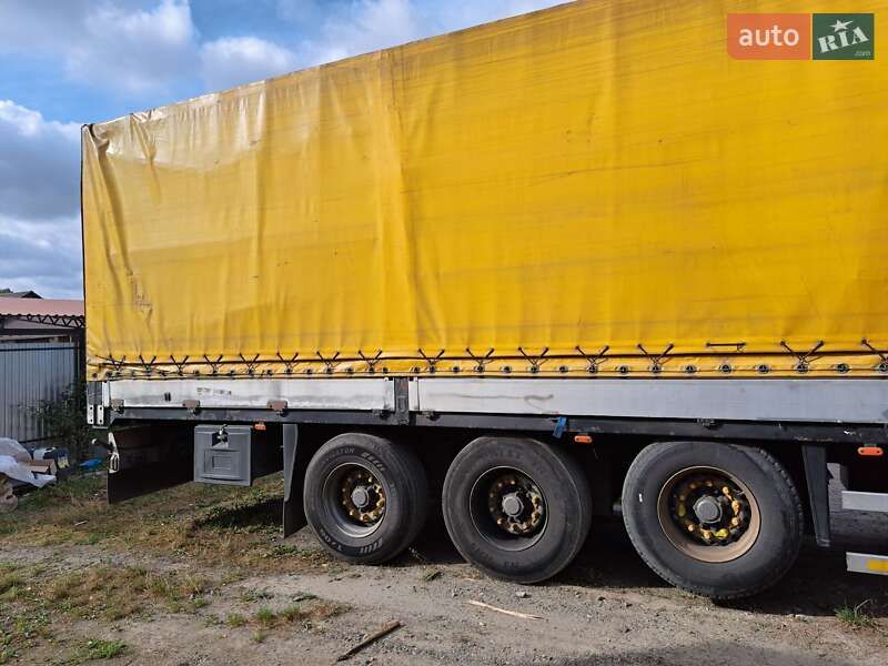 Тентований борт (штора) - напівпричіп Wielton NS34ST 2002 в Ізяславі