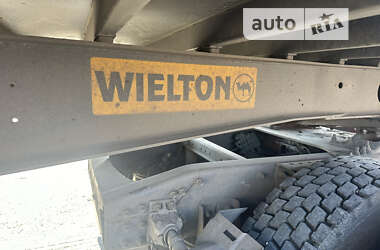 Зерновоз - напівпричіп Wielton NW 3 2011 в Рівному