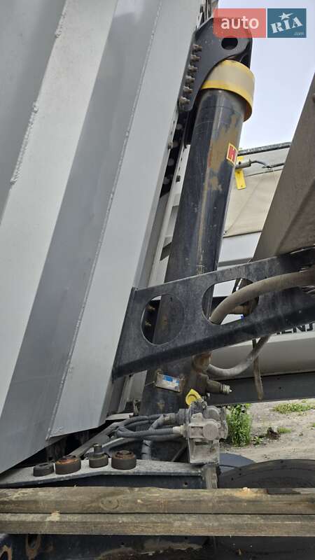 Зерновоз - напівпричіп Wielton NW 3 2016 в Вінниці