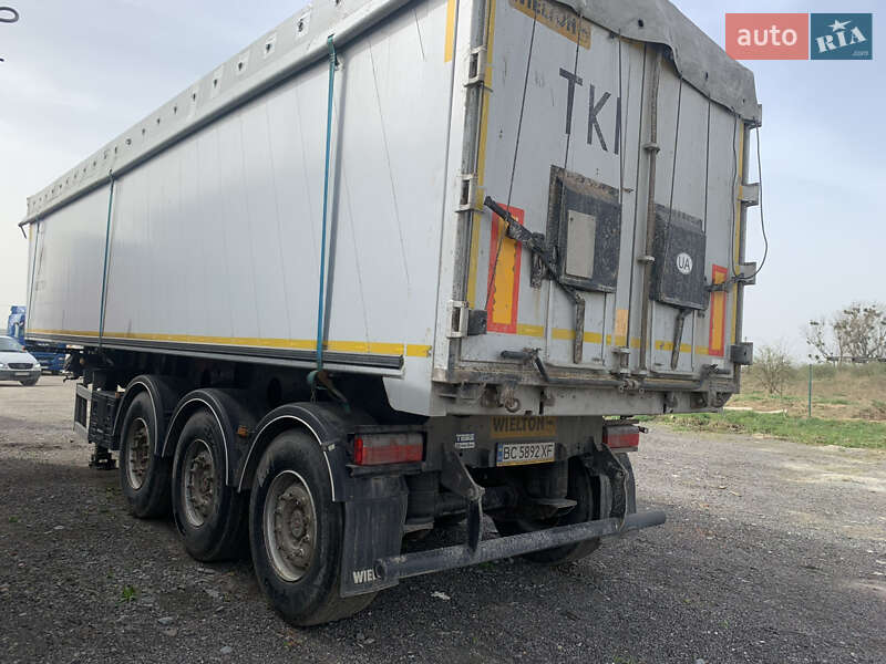 Зерновоз - напівпричіп Wielton NW 3 2018 в Львові