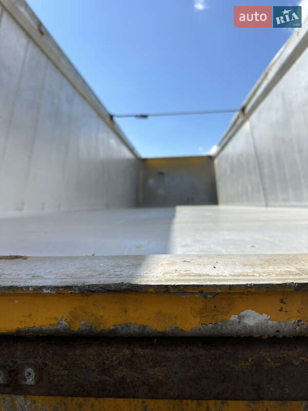 Зерновоз - напівпричіп Wielton NW 3 2011 в Сарнах