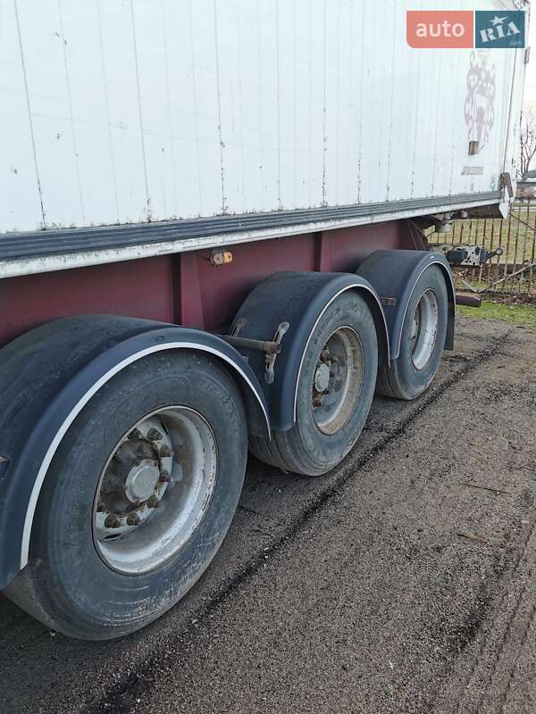 Зерновоз - напівпричіп Wielton NW 2011 в Запоріжжі