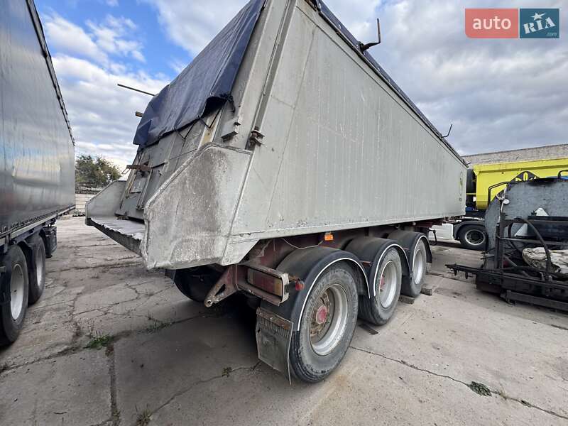 Самосвал прицеп Wielton NW 2005 в Каменском