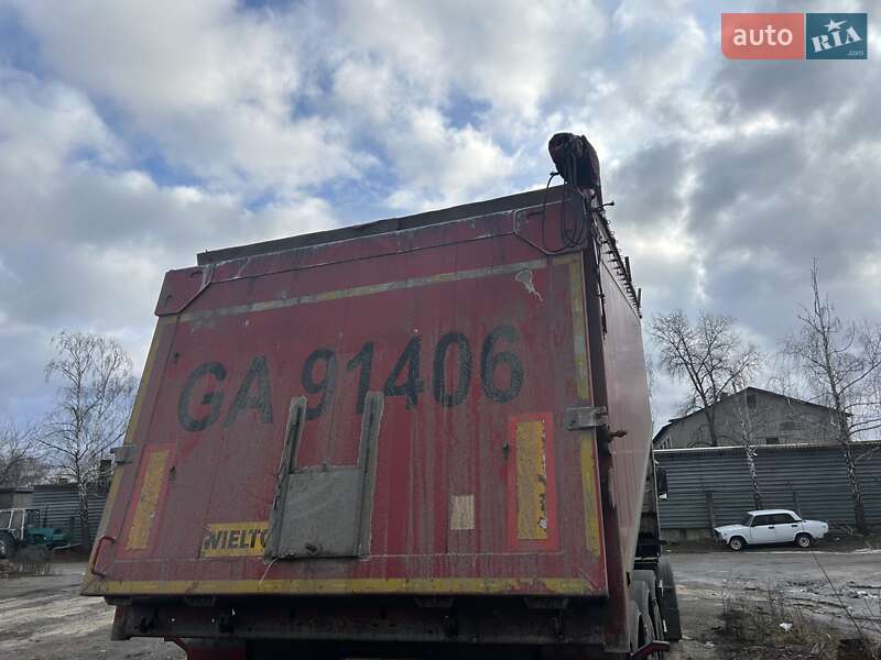 Зерновоз - напівпричіп Wielton SAF 2016 в Києві