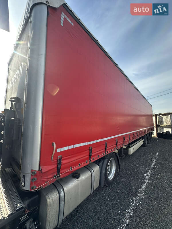 Тентованный борт (штора) - полуприцеп Wielton SAF 2013 в Луцке