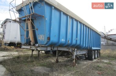 Зерновоз - полуприцеп Wilcox 3210 2001 в Сумах