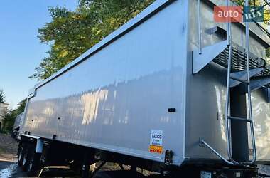 Самосвал полуприцеп Wilcox Tipper LTD 2012 в 