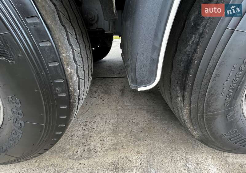 Цистерна полуприцеп Willig Sana 2009 в Львове