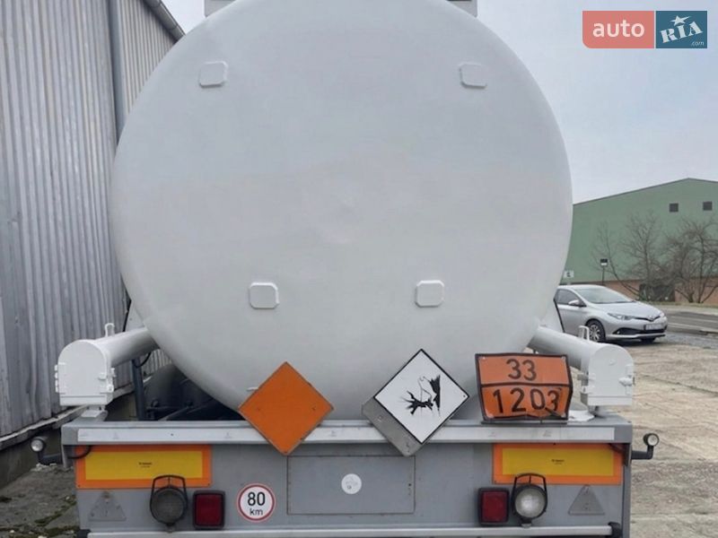 Цистерна полуприцеп Willig Sana 1992 в Кривом Роге фото 3 Цистерна полуприцеп Willig Sana 1992 в Кривом Роге