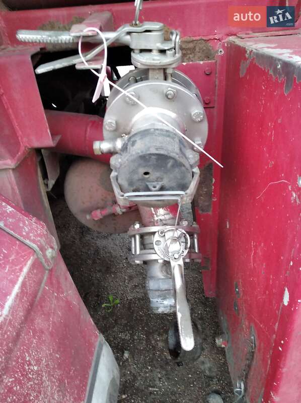 Цистерна полуприцеп Willig Sanz 1988 в Бобринце фото 8 Цистерна полуприцеп Willig Sanz 1988 в Бобринце