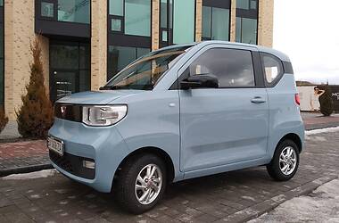 Хэтчбек Wuling HG Mini EV 2021 в 