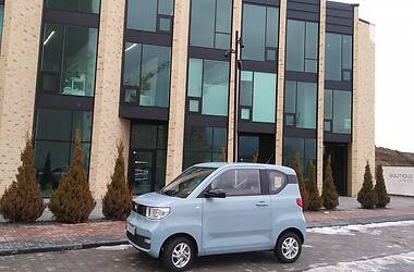 Хэтчбек Wuling HG Mini EV 2021 в 