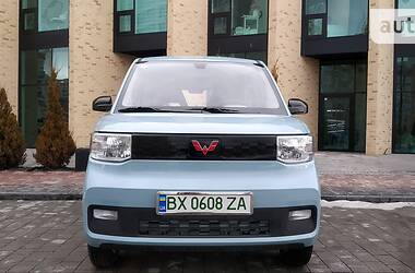 Хэтчбек Wuling HG Mini EV 2021 в 