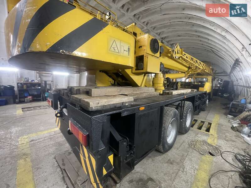 Автокран XCMG QY25K5 2007 в Києві