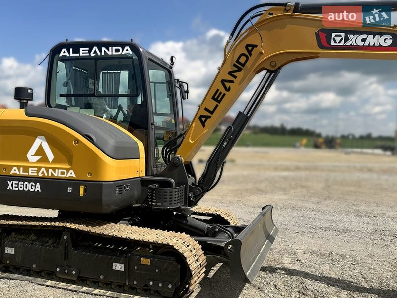 Миниэкскаватор XCMG XE 2023 в Киеве