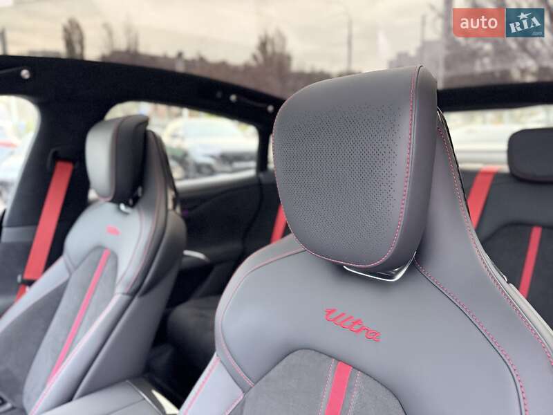 Внедорожник / Кроссовер Xiaomi SU7 Ultra 2025 в Киеве