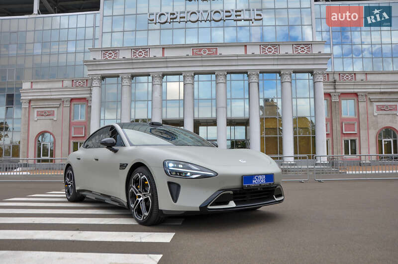 Седан Xiaomi SU7 2024 в Одессе