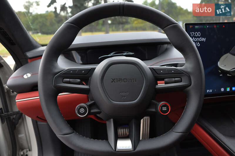 Седан Xiaomi SU7 2024 в Одессе