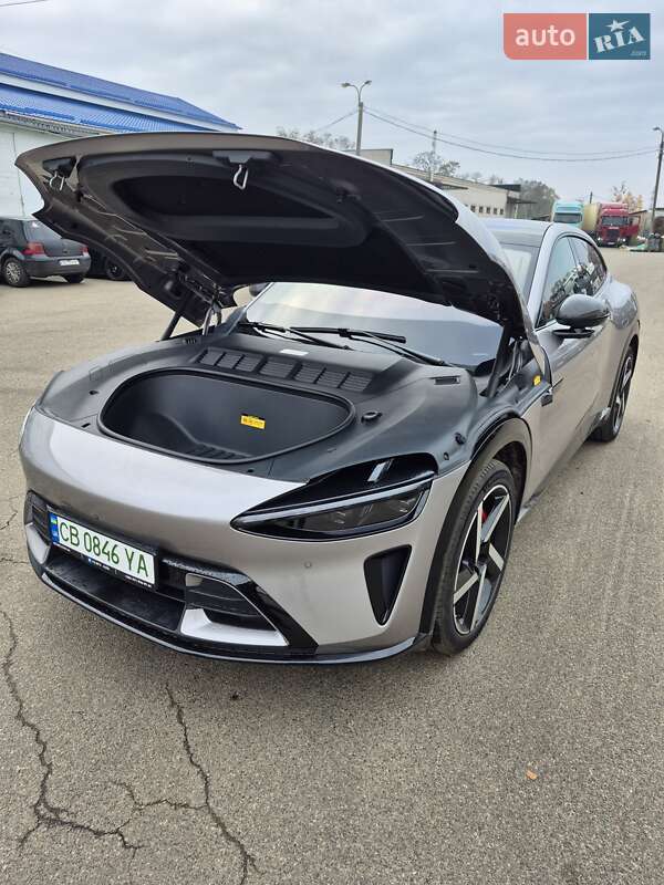 Позашляховик / Кросовер Xiaomi YU7 2025 в Чернігові фото 7 Позашляховик / Кросовер Xiaomi YU7 2025 в Чернігові