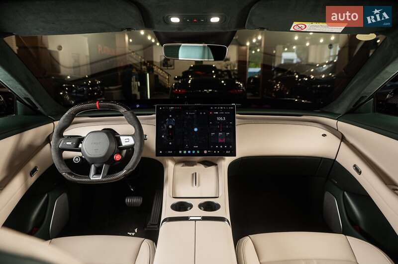 Внедорожник / Кроссовер Xiaomi YU7 2025 в Одессе