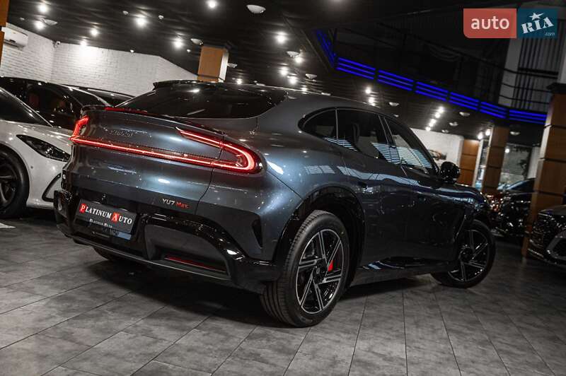 Внедорожник / Кроссовер Xiaomi YU7 2025 в Одессе