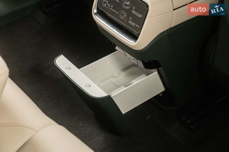 Внедорожник / Кроссовер Xiaomi YU7 2025 в Одессе