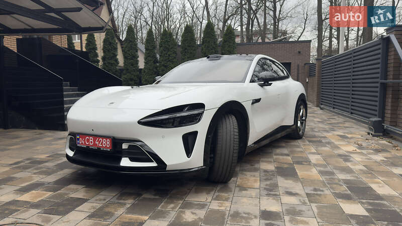 Внедорожник / Кроссовер Xiaomi YU7 2025 в Ирпене фото 3 Внедорожник / Кроссовер Xiaomi YU7 2025 в Ирпене