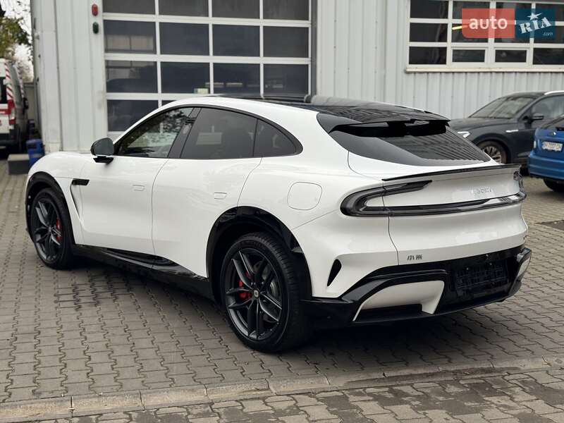 Внедорожник / Кроссовер Xiaomi YU7 2025 в Одессе