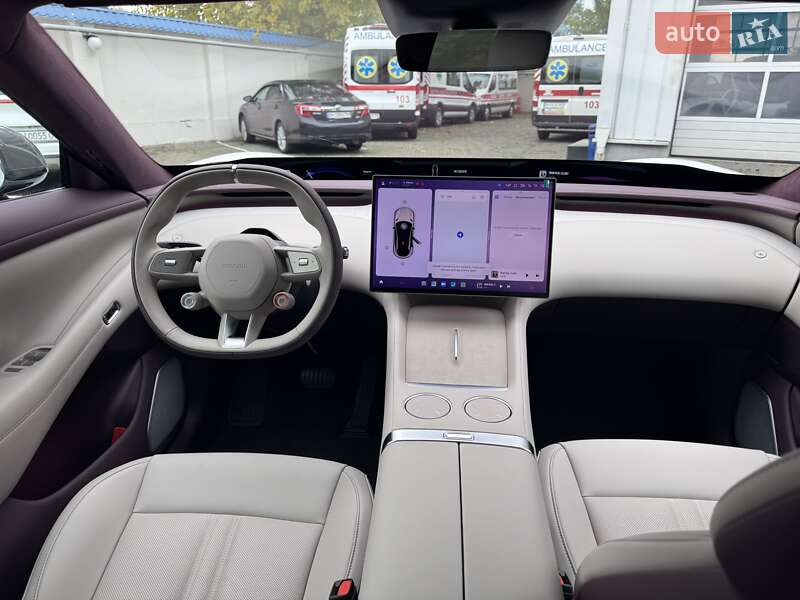 Внедорожник / Кроссовер Xiaomi YU7 2025 в Одессе