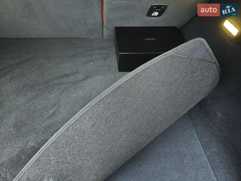 Внедорожник / Кроссовер Xiaomi YU7 2025 в Харькове фото 17 Внедорожник / Кроссовер Xiaomi YU7 2025 в Харькове