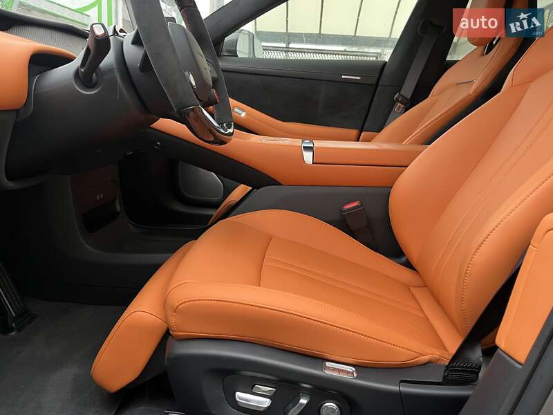 Внедорожник / Кроссовер Xiaomi YU7 2025 в Киеве фото 6 Внедорожник / Кроссовер Xiaomi YU7 2025 в Киеве