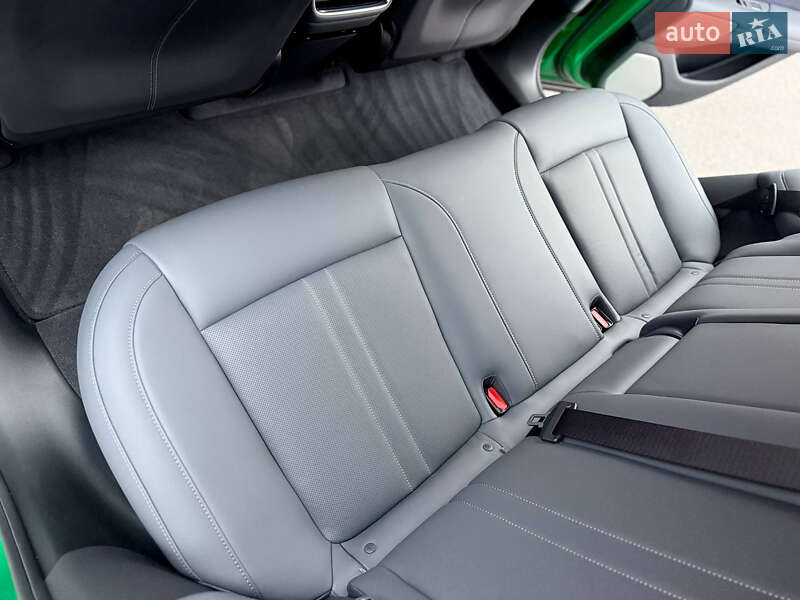 Внедорожник / Кроссовер Xiaomi YU7 2025 в Киеве фото 28 Внедорожник / Кроссовер Xiaomi YU7 2025 в Киеве