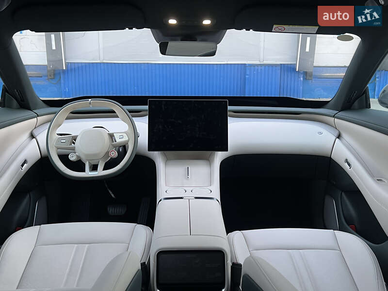 Внедорожник / Кроссовер Xiaomi YU7 2025 в Киеве фото 19 Внедорожник / Кроссовер Xiaomi YU7 2025 в Киеве