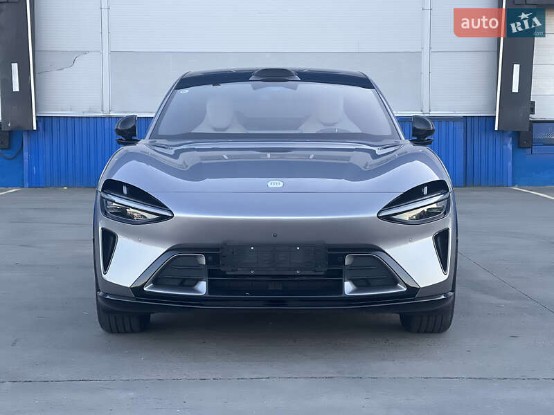 Внедорожник / Кроссовер Xiaomi YU7 2025 в Киеве фото 3 Внедорожник / Кроссовер Xiaomi YU7 2025 в Киеве