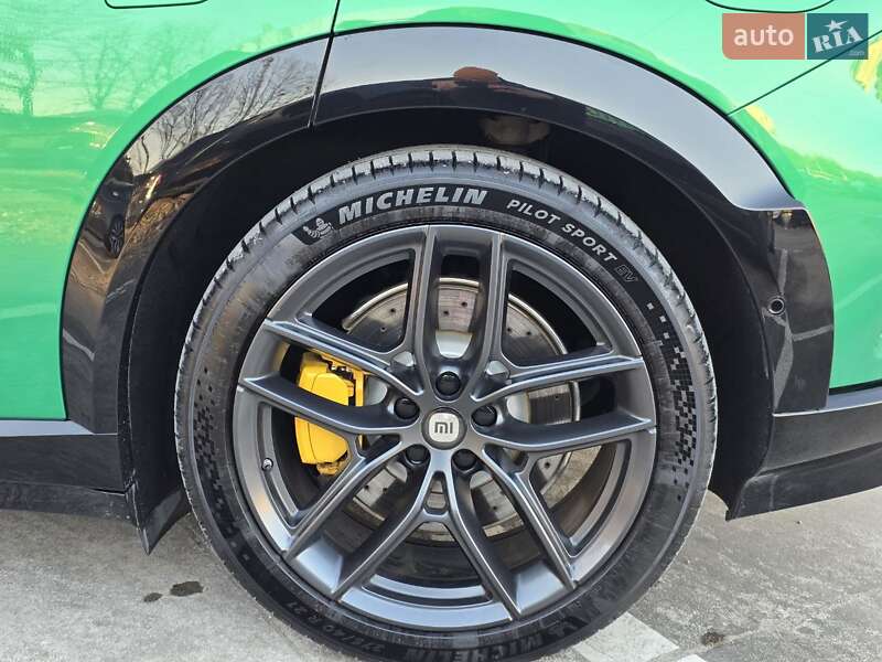 Внедорожник / Кроссовер Xiaomi YU7 2025 в Днепре