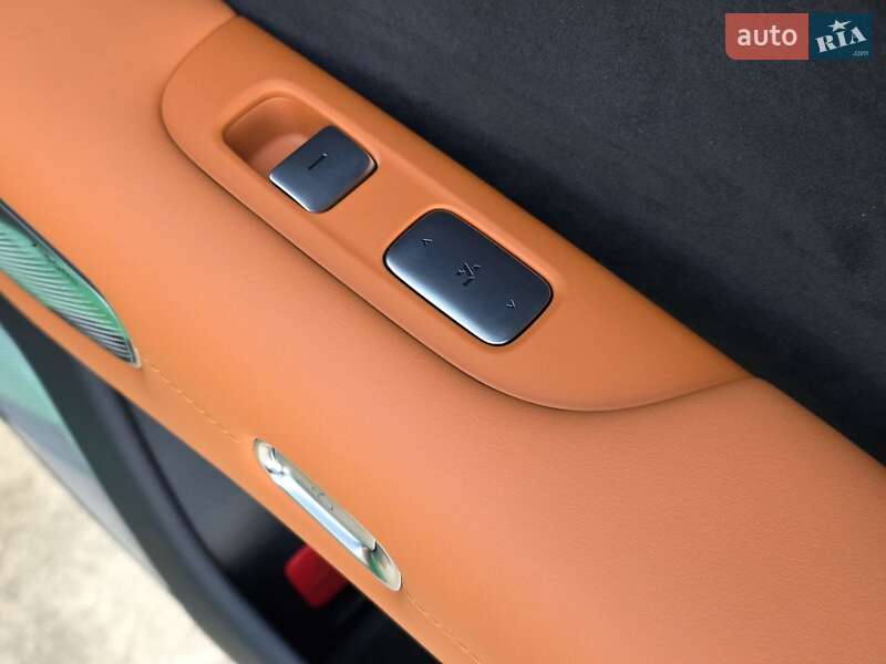 Внедорожник / Кроссовер Xiaomi YU7 2025 в Днепре