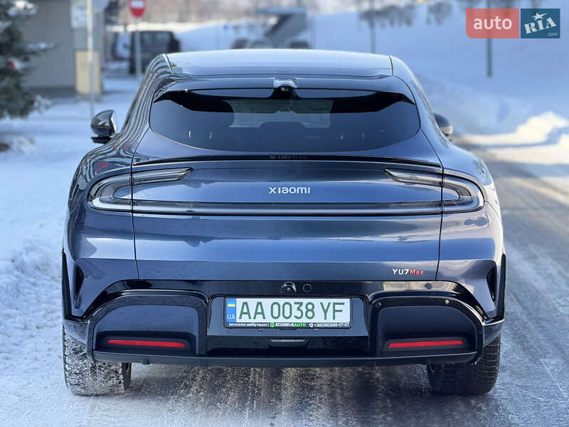 Седан Xiaomi YU7 2025 в Киеве