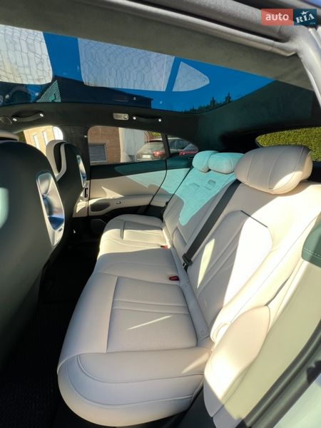 Универсал Xiaomi YU7 2025 в Львове