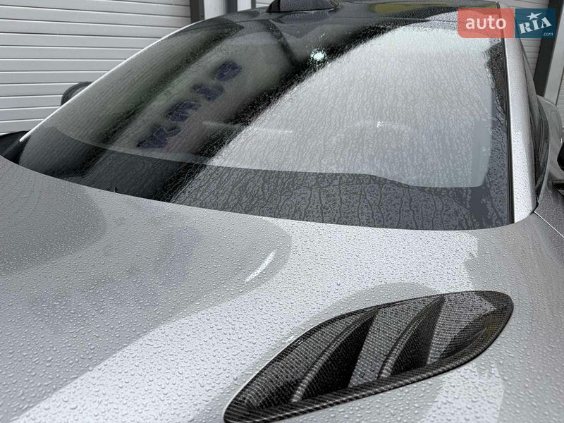 Позашляховик / Кросовер Xiaomi YU7 2025 в Києві фото 3 Позашляховик / Кросовер Xiaomi YU7 2025 в Києві