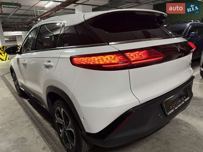 Внедорожник / Кроссовер Xpeng G3 2019 в Киеве