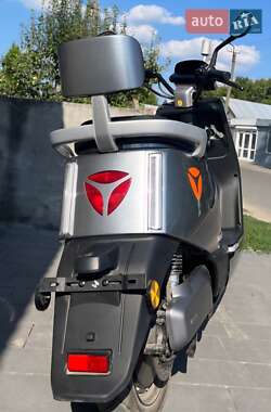 Скутер Yadea E8S 2024 в 