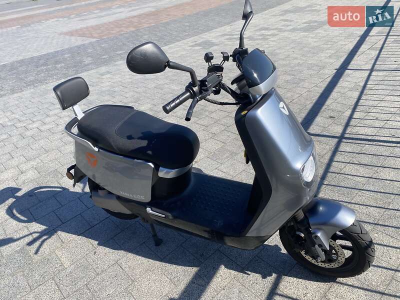 Мопеди Yadea E8S 2024 в Києві фото 3 Мопеди Yadea E8S 2024 в Києві