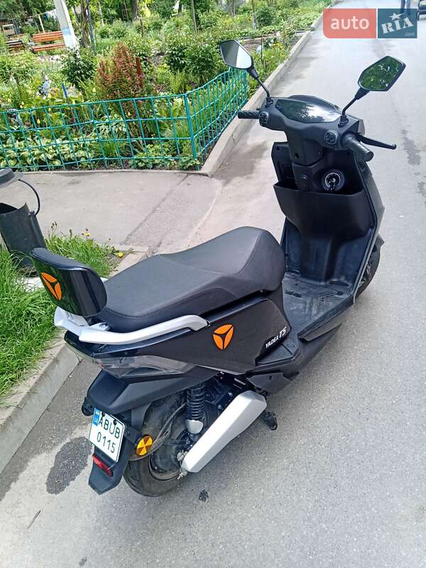 Скутер Yadea T5 2023 в Вінниці фото 2 Скутер Yadea T5 2023 в Вінниці