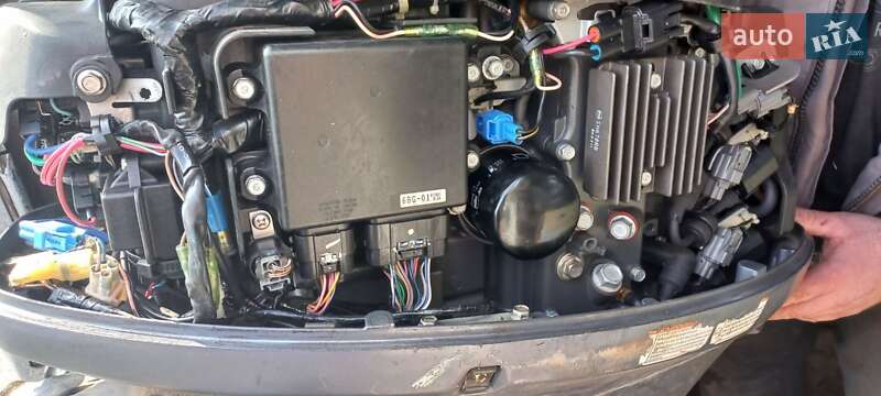 Інший водний транспорт Yamaha 40 2011 в Кривому Розі