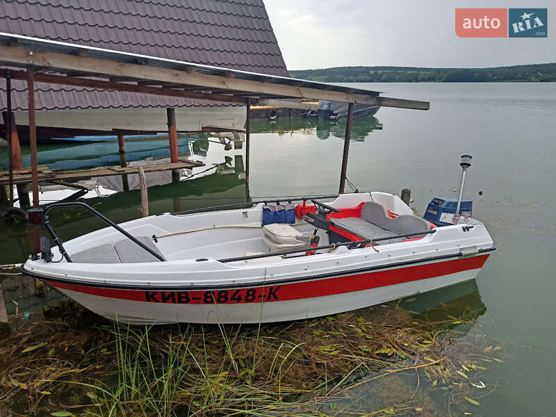 Катер Yamaha 40 2000 в Ладыжине