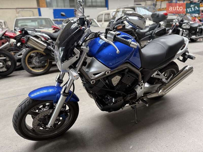 Yamaha BT 1100 Bulldog 2002
