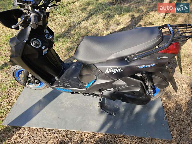 Максі-скутер Yamaha BWS 2016 в Миколаєві
