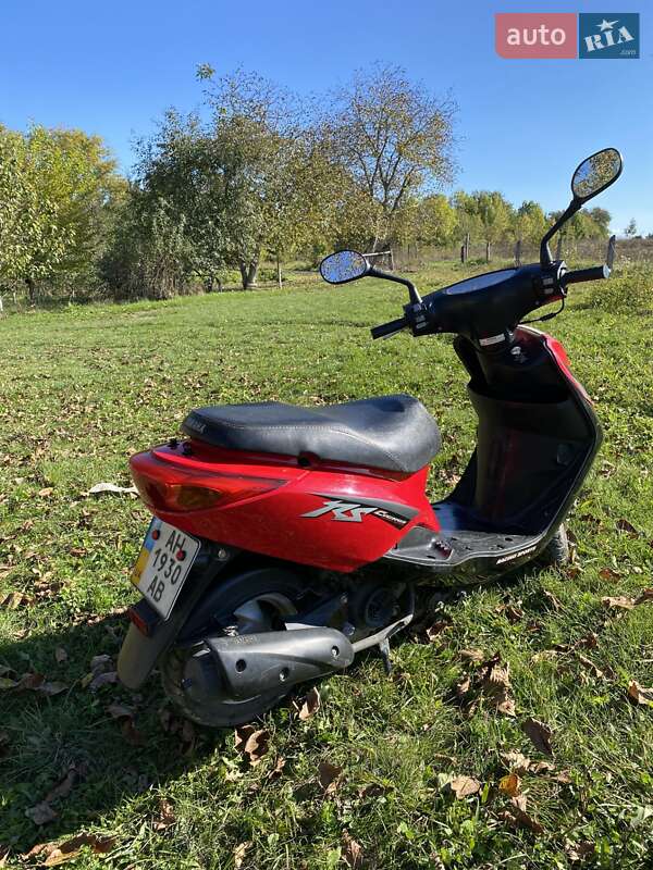 Вантажні моторолери, мотоцикли, скутери, мопеди Yamaha Cygnus 2006 в Дунаївцях