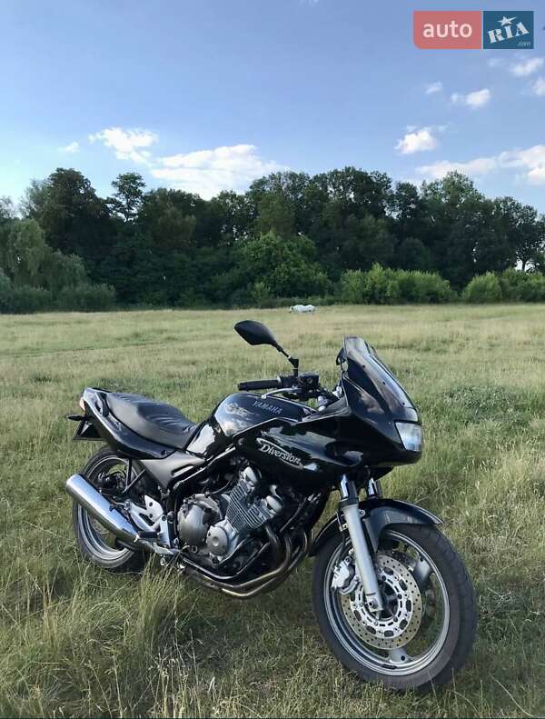 Мотоцикл Спорт-туризм Yamaha Diversion 2002 в Рівному